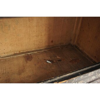 李朝 貴族屋敷内室手 人物草花文 螺鈿飾棚　Q059 