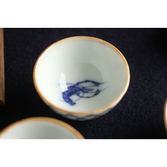 初代 三浦竹泉 青華網手蝦紋 小煎茶碗　P141 