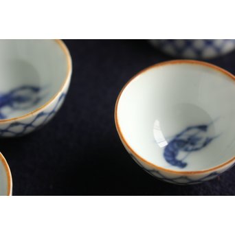 初代 三浦竹泉 青華網手蝦紋 小煎茶碗　P141 