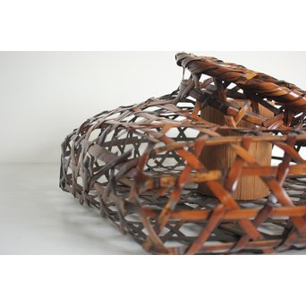 ひしゃげ竹花器　U086 