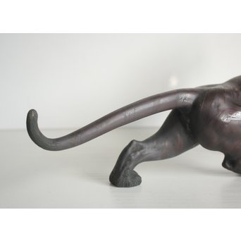 光陽作 ブロンズ雕塑 玉眼入 虎　M134 