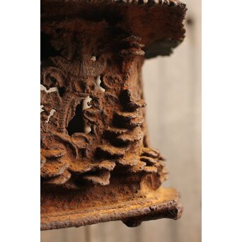 葛谷古鉄灯籠　M135 