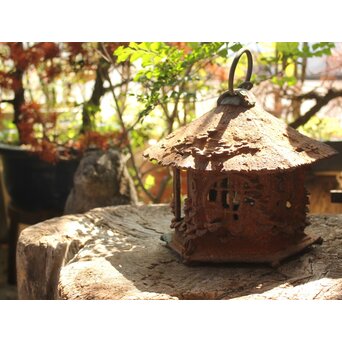 葛谷古鉄灯籠　M135 