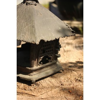 葛谷の銅灯籠　M136 