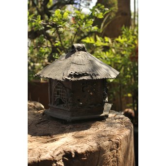 葛谷の銅灯籠　M136 