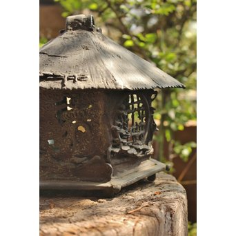 葛谷の銅灯籠　M136 