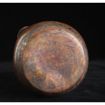 大内薬缶系 一政銘 秋草蹴鏨 鍍金建水/水指　M137 