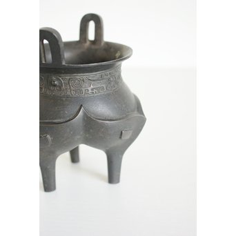 亀文堂 波多野正平造 青銅饕餮紋鼎式香炉　M138 