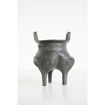 亀文堂 波多野正平造 青銅饕餮紋鼎式香炉　M138 