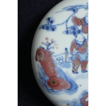 青花染付辰砂 桃花紅 緑斑点 清朝磁器 蓋物　P147 