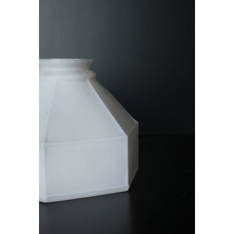 六角アールデコデザイン 乳白色電笠　A1945 