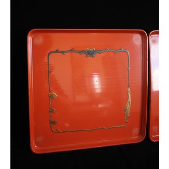 蝙蝠と鹿と霊芝 蒔絵膳 4客　Q065 