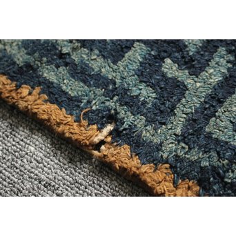 蟹牡丹文段通 古緞通　U098 