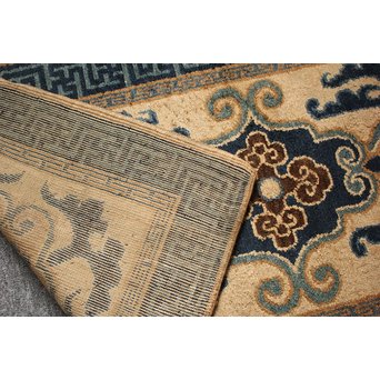 蟹牡丹文段通 古緞通　U098 