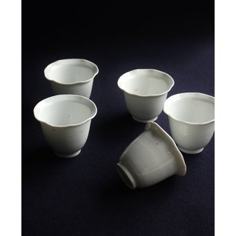 古伊万里 輪花 柿右衛門白磁向付 5脚1組　P152