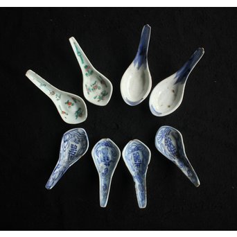 染付蓮華 8個　P153