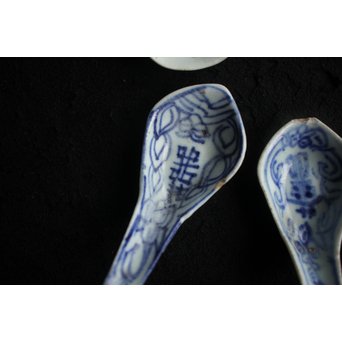 染付蓮華 8個　P153 