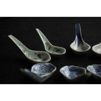 染付蓮華 8個　P153 