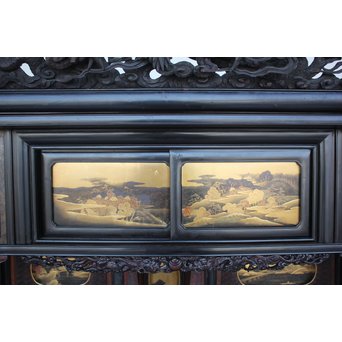 芝山細工蒔絵大飾棚 / 紅木蒔絵博古櫃　Q075 