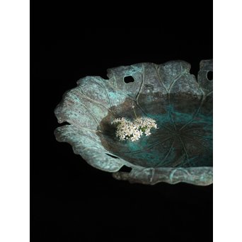 蓮型 打出銅水盤/菓子盆　M147 