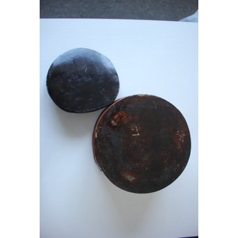 乾漆ひしゃげ水指　Q076 