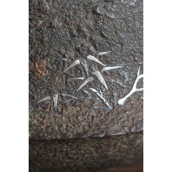 木越三右衛門 極箱 白肌銀象嵌鉄瓶　M148 