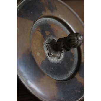 木越三右衛門 極箱 白肌銀象嵌鉄瓶　M148 