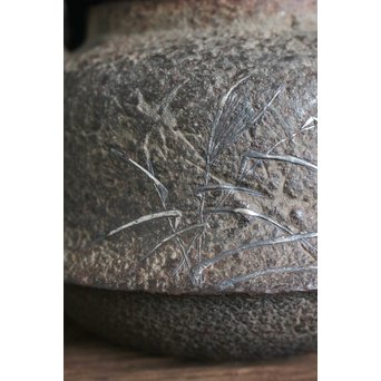 木越三右衛門 極箱 白肌銀象嵌鉄瓶　M148 