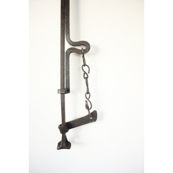 鉄の自在鉤　M151