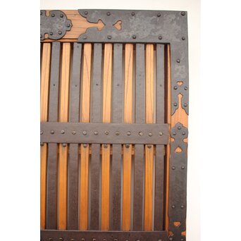 重厚鉄金具 欅格子蔵戸　W979Y 