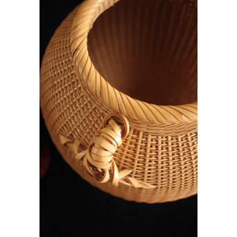 福田竹勇斎 白竹壺型竹籠　U120 