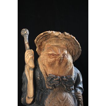 木彫 法衣を纏う狸　X171 