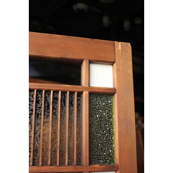 色ガラスの格子雪隠戸　GD1255 緑のダイアガラスと合わせて　素敵なデザイン