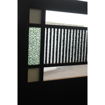 色ガラスの格子雪隠戸　GD1255 