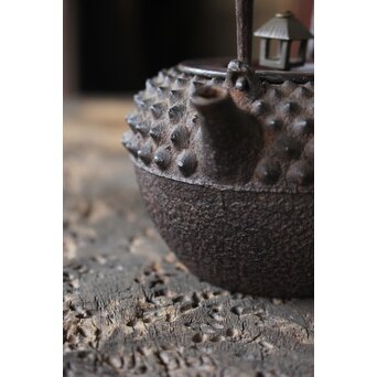 平手打あられ小鉄瓶/急須　M158 