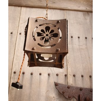 立方体鉄灯籠　A1965 