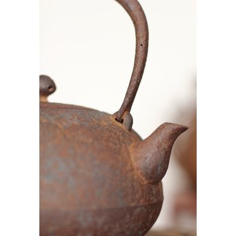 南部名工有坂銘 平丸型鉄瓶　M161 