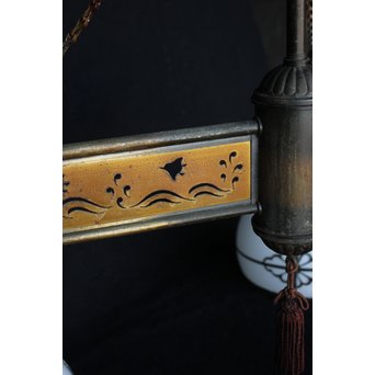 菊金具シェードの3灯シャンデリア照明　A1969 