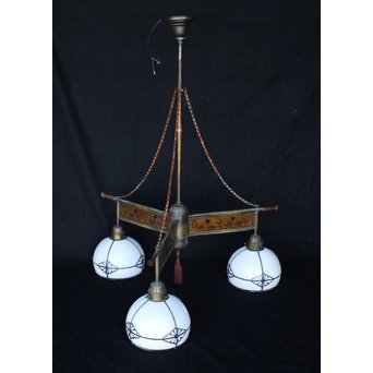 菊金具シェードの3灯シャンデリア照明　A1969