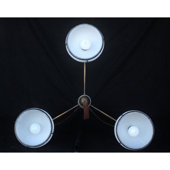 菊金具シェードの3灯シャンデリア照明　A1969 