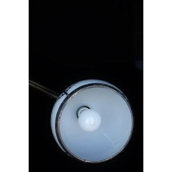 菊金具シェードの3灯シャンデリア照明　A1969 