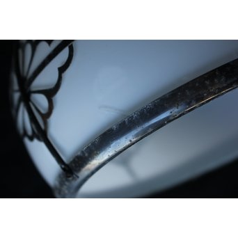 菊金具シェードの3灯シャンデリア照明　A1969 