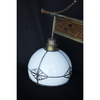 菊金具シェードの3灯シャンデリア照明　A1969 