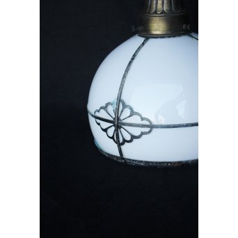 菊金具シェードの3灯シャンデリア照明　A1969 