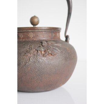 大国系 楼閣図鉄瓶　M167 