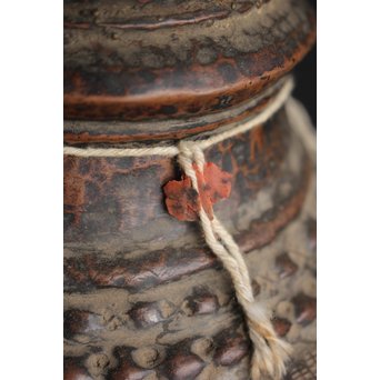 貿易蝋印 古代打出銅器壺　M168 