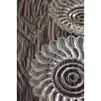 渦巻プレスガラスの茶托/小皿 11枚1組　Y020 