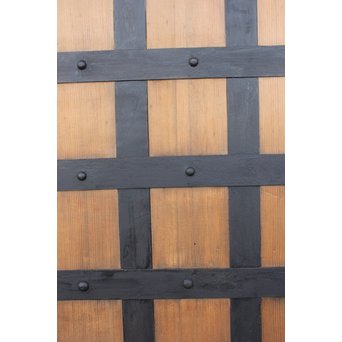 鉄金具の升格子蔵戸　W984 