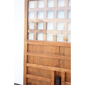 鉄金具の升格子蔵戸　W984 