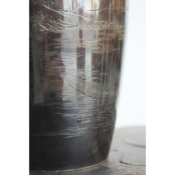 香川勝廣 片切彫純銀花瓶　M178 